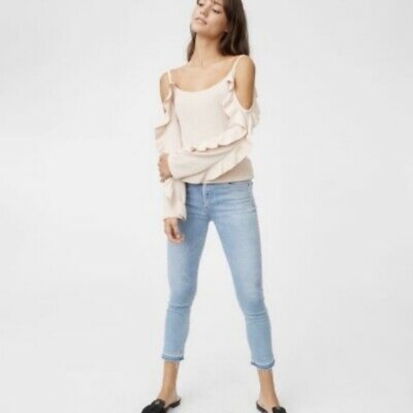 Club Monaco Cold Shoulder Ruffled Sleeve Top. - Picture 2 of 9
